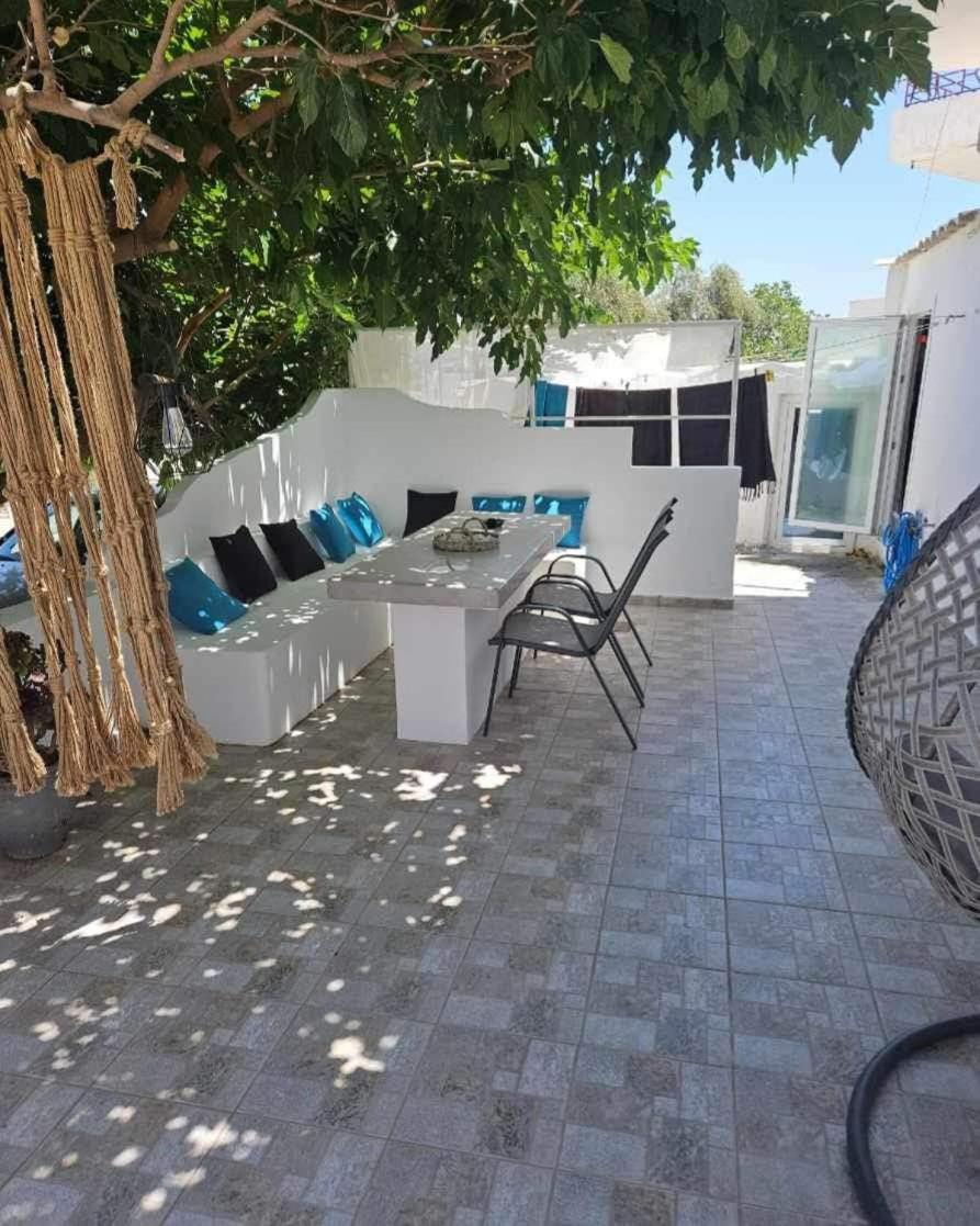 Eris Studios Adamantas  Bagian luar foto