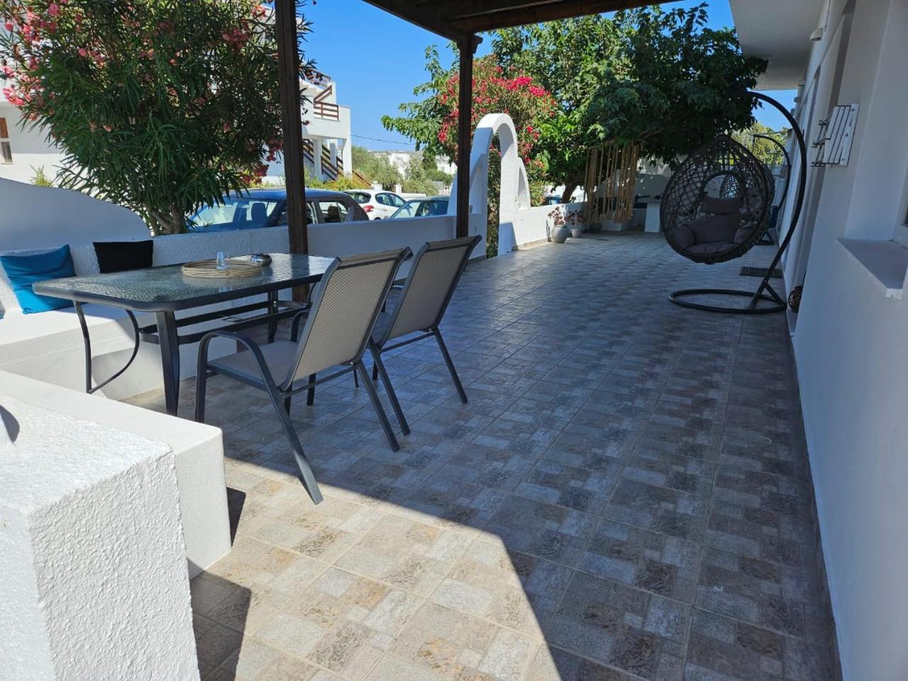 Eris Studios Adamantas  Bagian luar foto